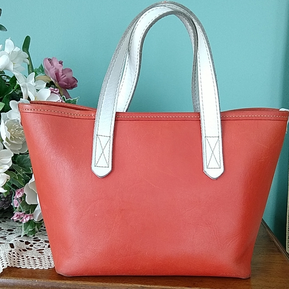 J.W. Hulme Tote - Picture 2 of 7